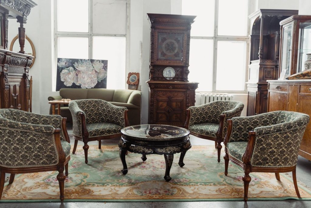 Humberts Auctions